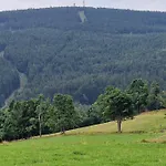 Nad Strumieniem Chalet *