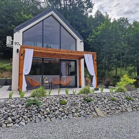 Nad Strumieniem Chalet