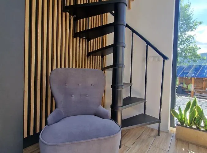 Nad Strumieniem * Pieszyce