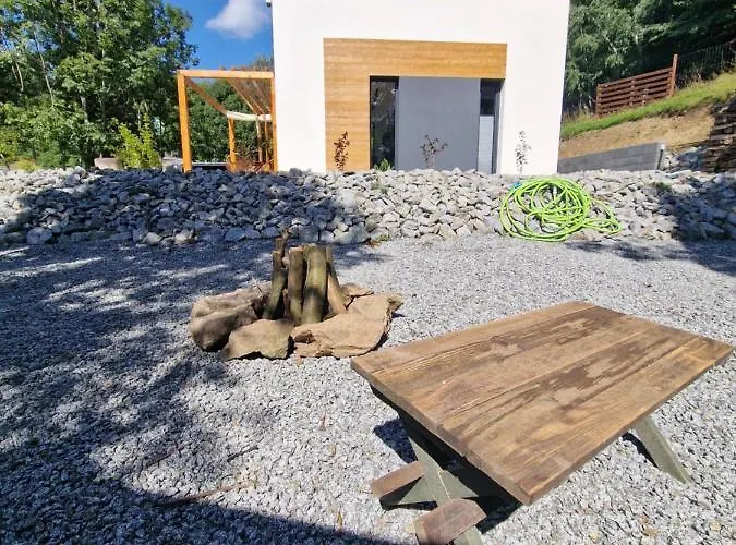 Nad Strumieniem Chalet Pieszyce